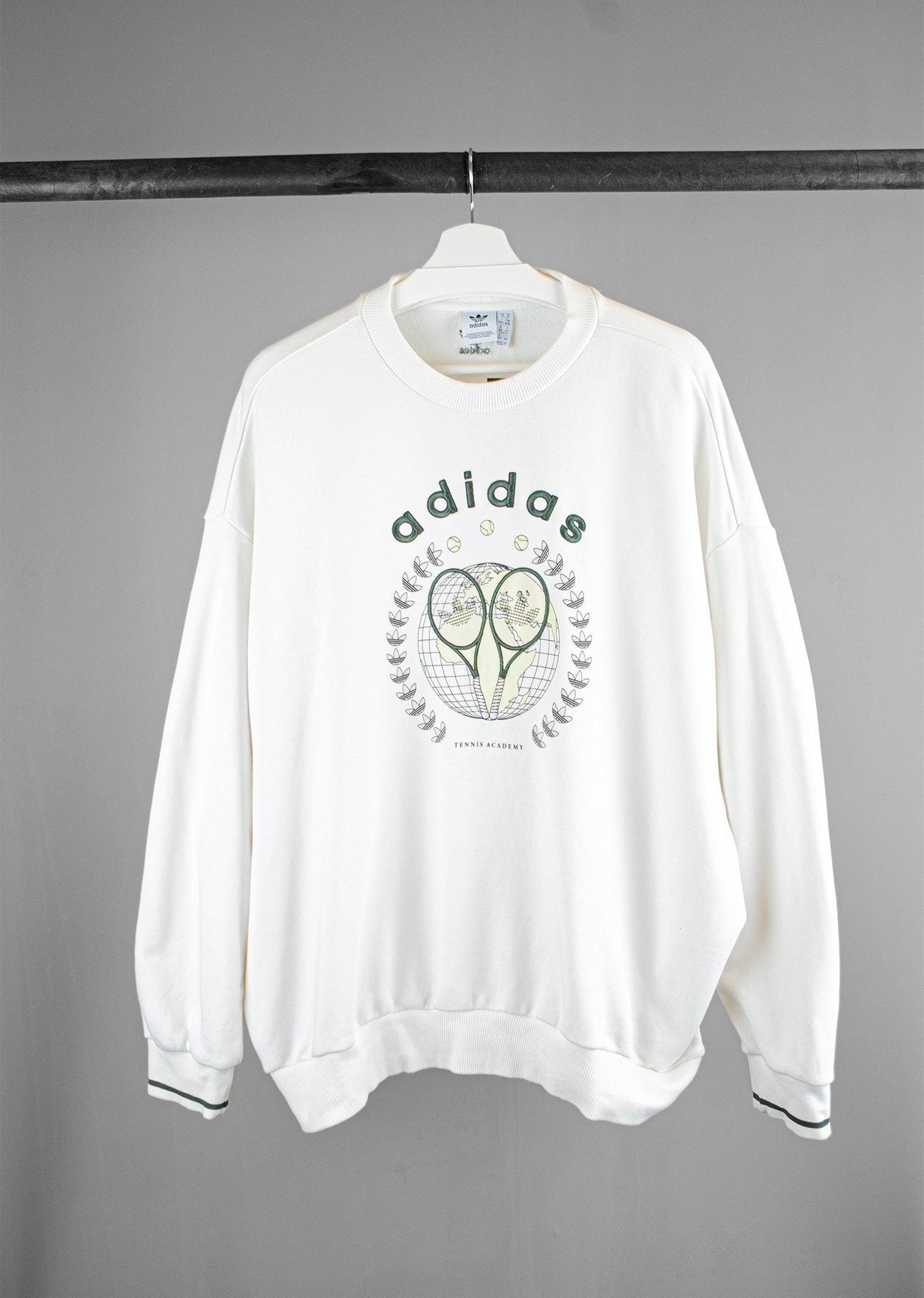Adidas Sweater (XL)