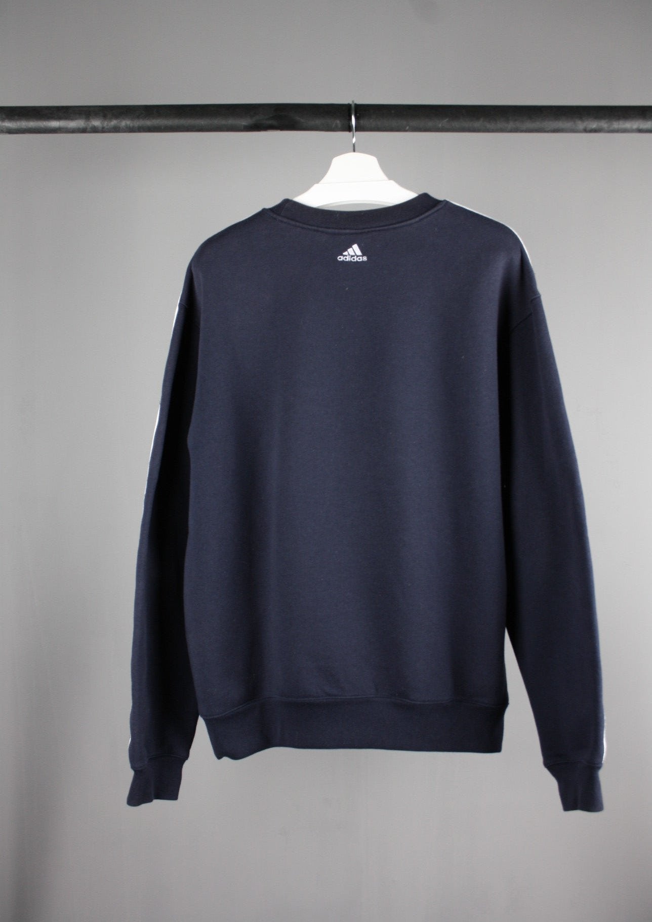 Adidas Sweater (XL)