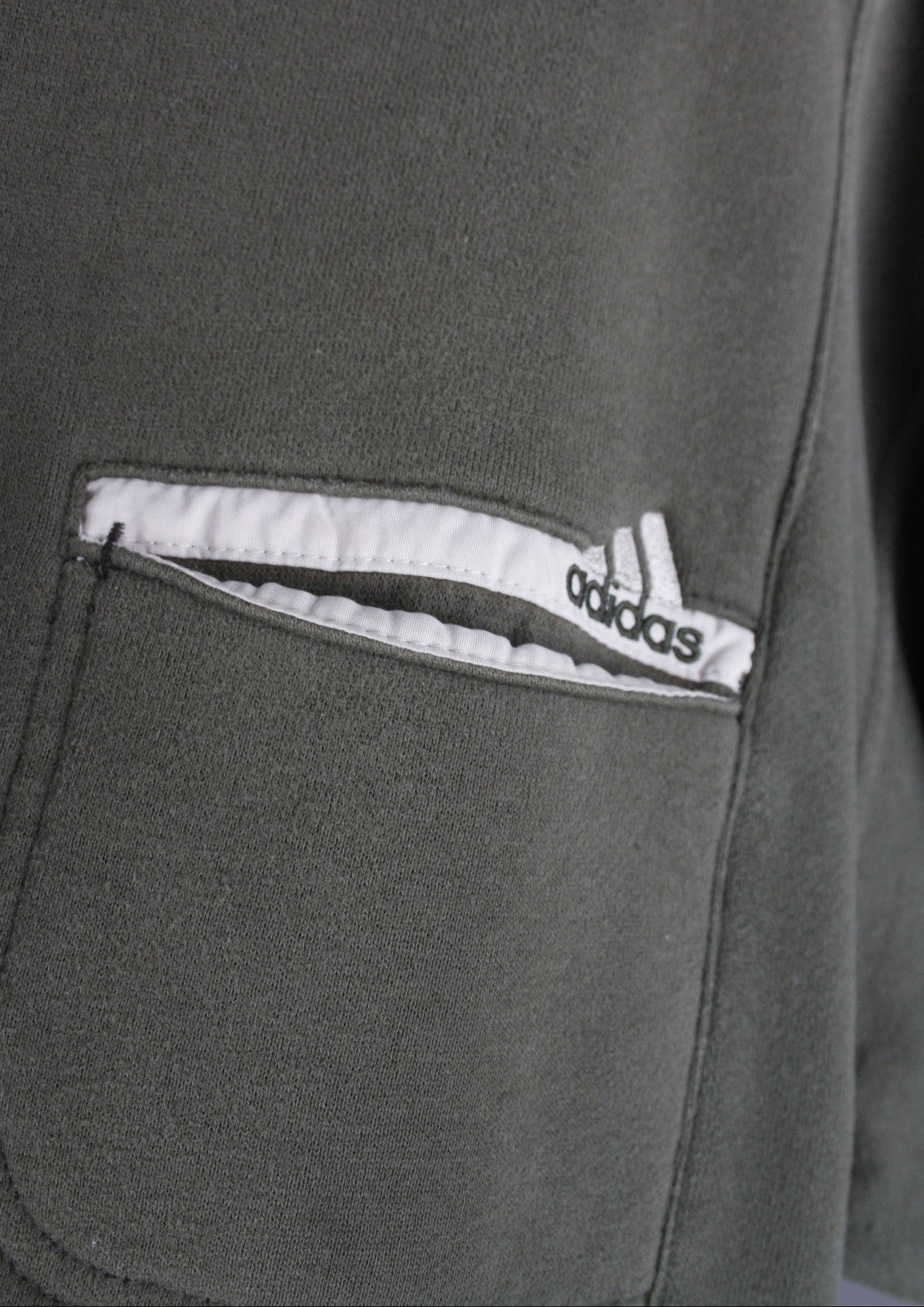 Adidas Sweater (S)